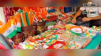 नवादा में स्वतंत्रता दिवस से पहले तिरंगे के रंग में रंगा बाजार, झंडे से लेकर कैप-बैज तक की बढ़ी मांग
