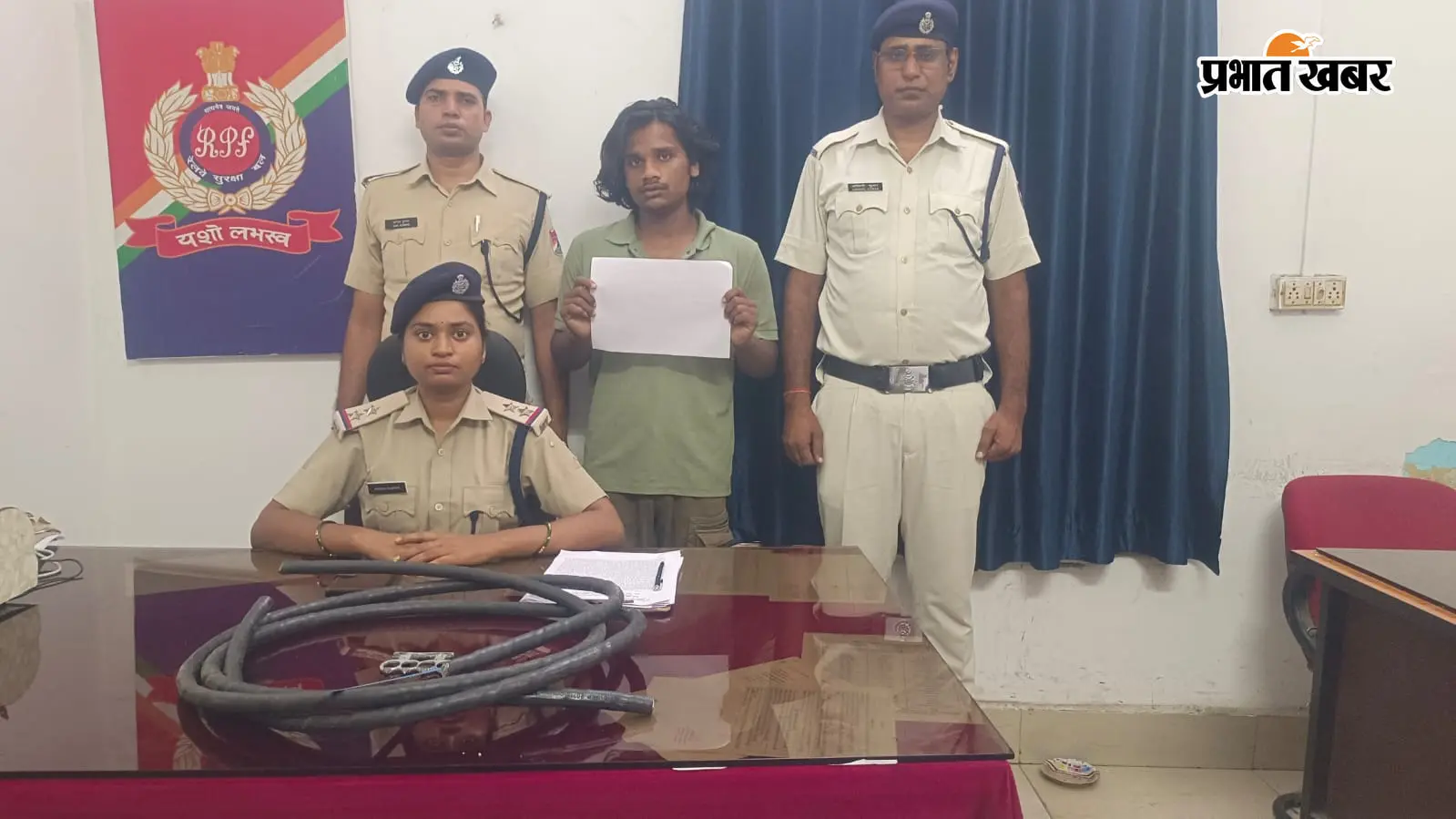 रेलवे का कॉपर केबल चोरी करने वाला युवक गिरफ्तार