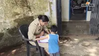 Video: मम्मी ने छीन ली चॉकलेट, 3 साल का बच्चा पहुंचा पुलिस चौकी