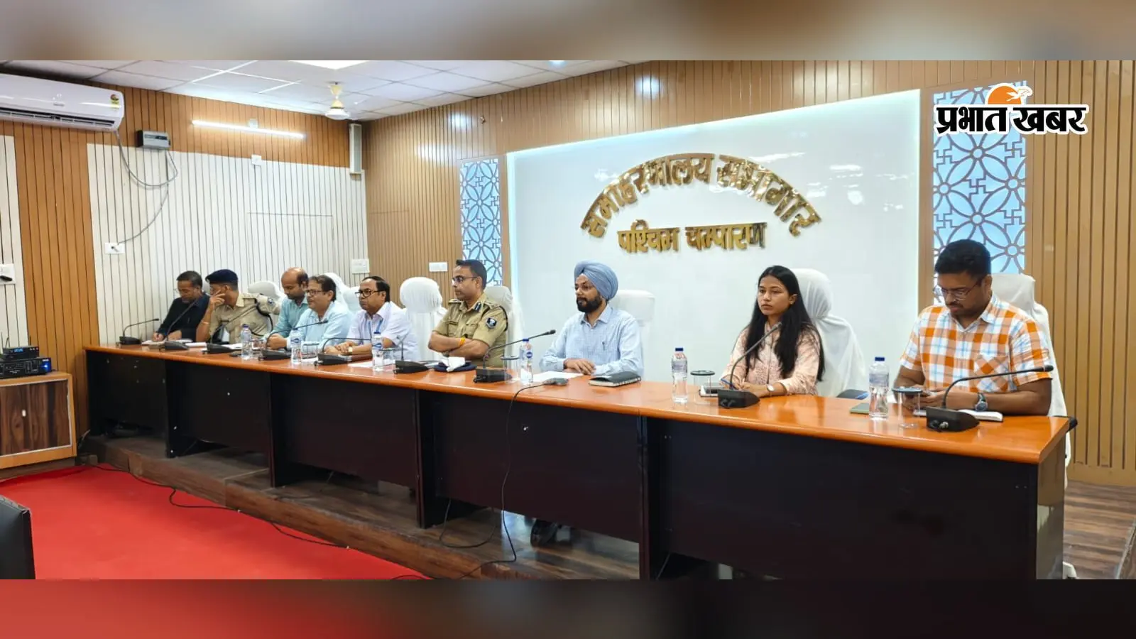 महावीरी झंडा पर्व को लेकर पश्चिम चंपारण में कड़े सुरक्षा इंतजाम, डीजे पर पूर्ण प्रतिबंध और ड्रोन से होगी निगरानी
