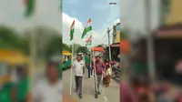 सारण : बनियापुर में तिरंगे के साथ निकले सैकड़ों बच्चे, भारत माता की जय से गूंजा बाजार