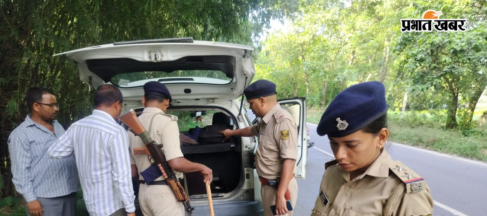 सड़को पर वाहन जांच करते पुलिस अधिकारी, | Prabhat Khabar Network