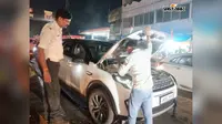इस सड़क से गुजरना है तो ठहर जाइए… भीषण जाम में रेंग रही गाड़ियां