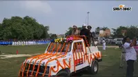 'भारत माता की जय' से गूंज उठा हथुआ का खेल मैदान, एसडीएम ने फहराया तिरंगा; एनसीसी कैडेट्स और बच्चों की परेड ने मोहा मन