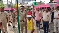 Banjaria: 125 वर्षीय हीरामन ठाकुर ने थानाध्यक्ष के साथ फहराया तिरंगा, बंजरिया में दिखा देशभक्ति का अनोखा उत्साह