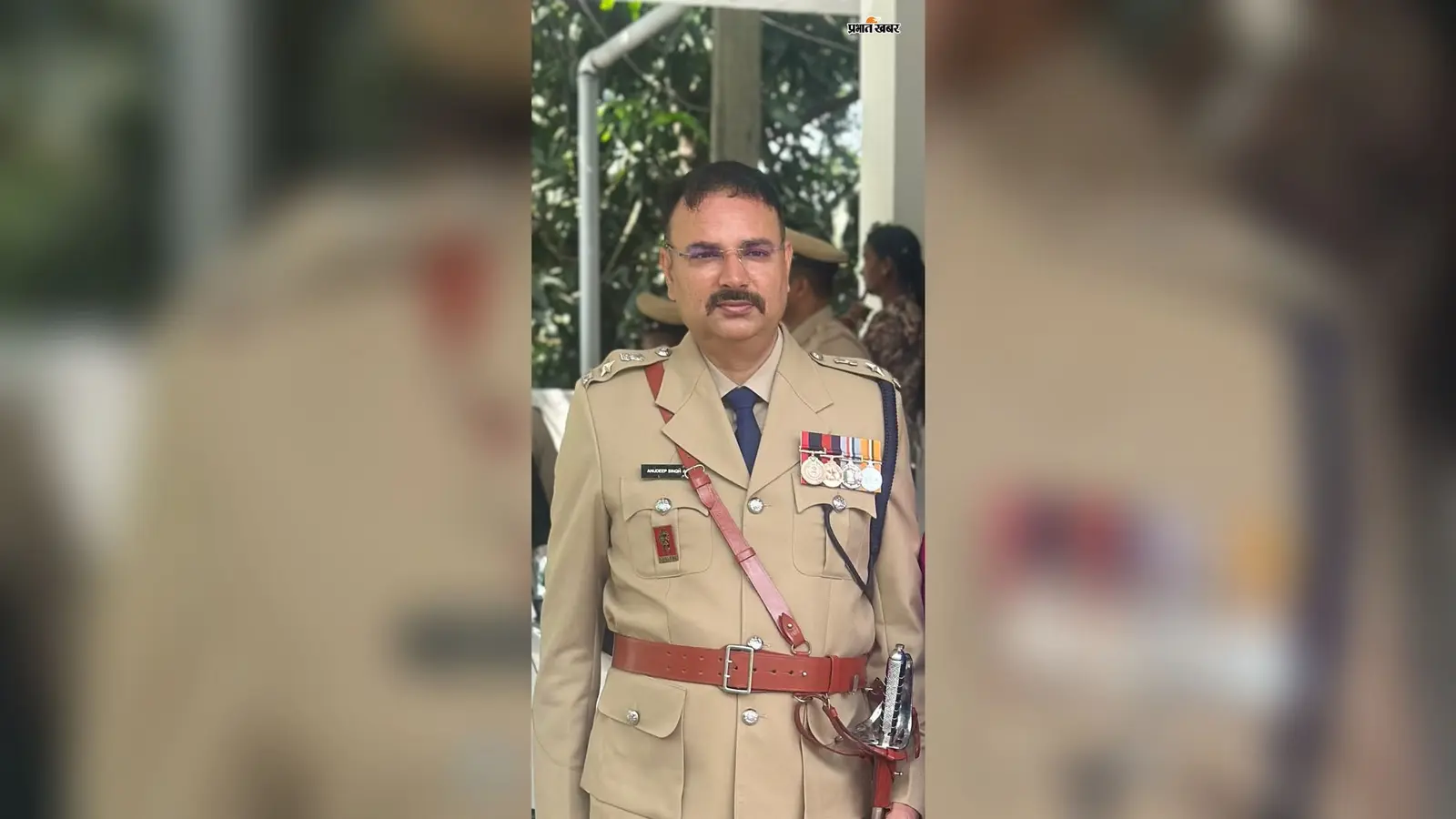 पाकुड़ से दिल्ली तक बजा डंका... देश के टॉप-100 पुलिस कप्तानों में शामिल SP अनुदीप सिंह, जानें किन आधारों पर हुआ चयन