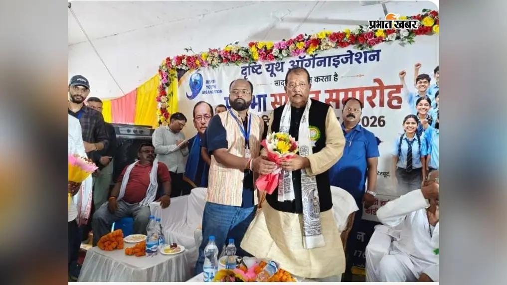 कांडी पहुंचे वित्त मंत्री राधाकृष्ण किशोर, मेधावी विद्यार्थियों को किया सम्मानित