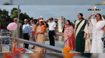 प्रखंड कार्यालय में प्रमुख डेजी कुमारी ने फहराया तिरंगा, सरकारी संस्थानों में भी शान से लहराया राष्ट्रीय ध्वज