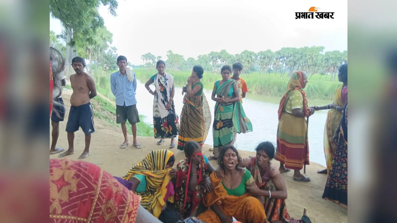 जहानाबाद : शौच के लिए घर से निकला युवक आहर में डूबा, लोगों ने निकाला शव