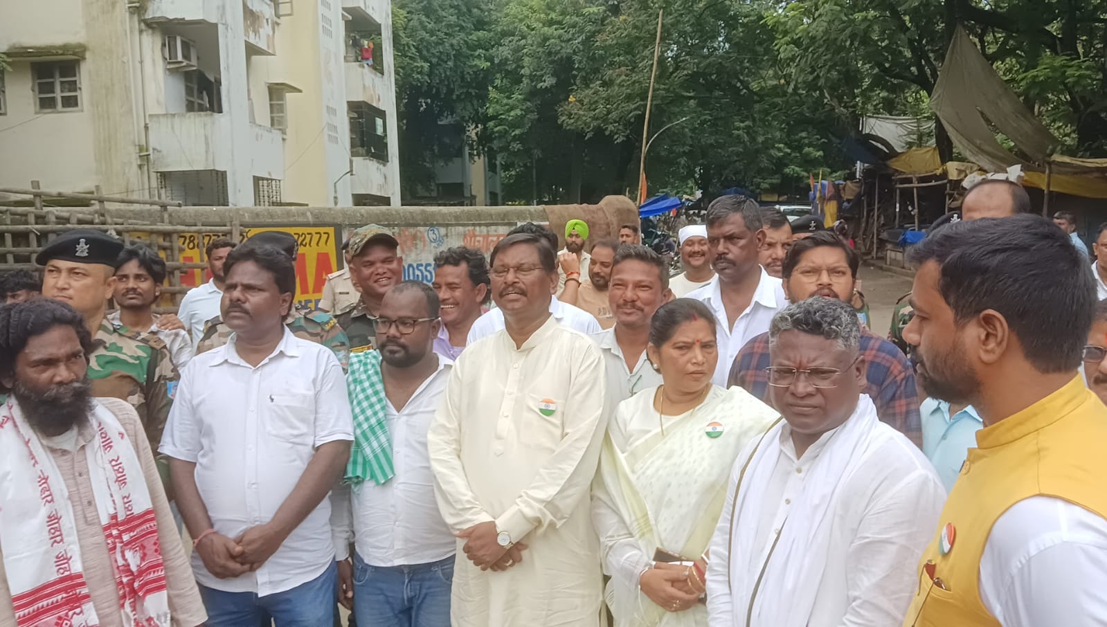पूर्व मुख्यमंत्री अर्जुन मुंजा भी रहे मौजूद.