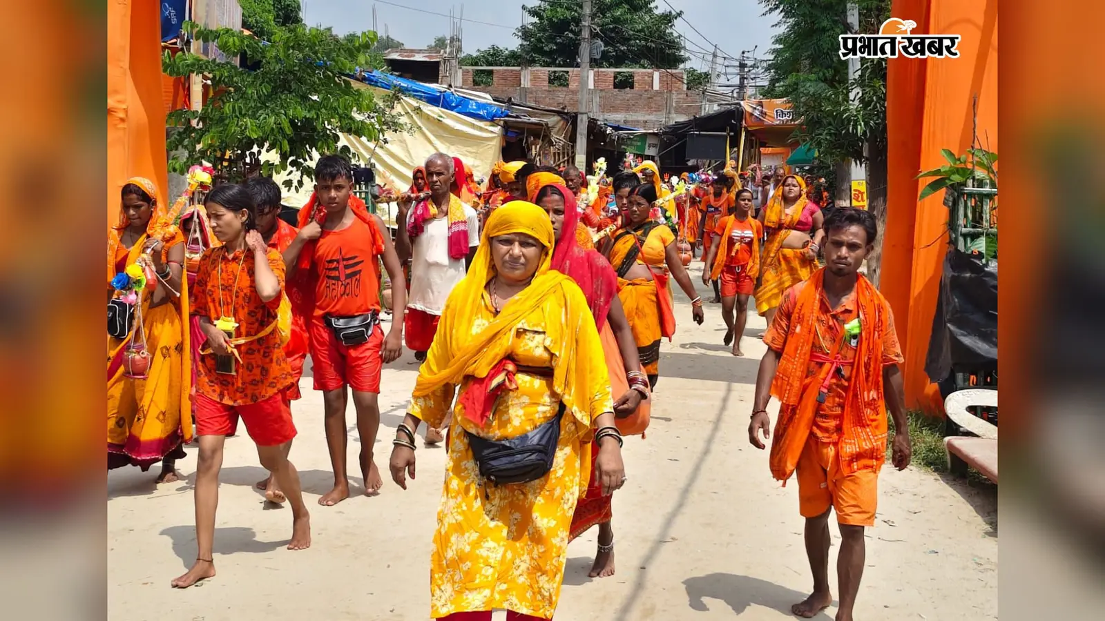 सावन की तीसरी सोमवारी के लिए गंगाजल लेने सुल्तानगंज रवाना हुए सैकड़ों श्रद्धालु, गूंजे बोल बम के जयकारे