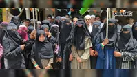 खगड़िया में मदरसा के शिक्षक और छात्रा से झाड़ू से मारपीट का आरोप