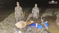 नेपाल से तस्करी कर लाई जा रही 126 लीटर शराब जब्त, तस्कर मोटरसाइकिल छोड़कर फरार
