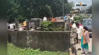 नाले से आ रही थी दुर्गंध, लोगों ने अंदर झांका तो उड़ गए होश