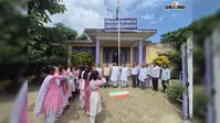 भितिहरवा आश्रम जीवन कौशल ट्रस्ट में शैलेंद्र प्रताप सिंह ने फहराया तिरंगा, बापू-बा को किया नमन