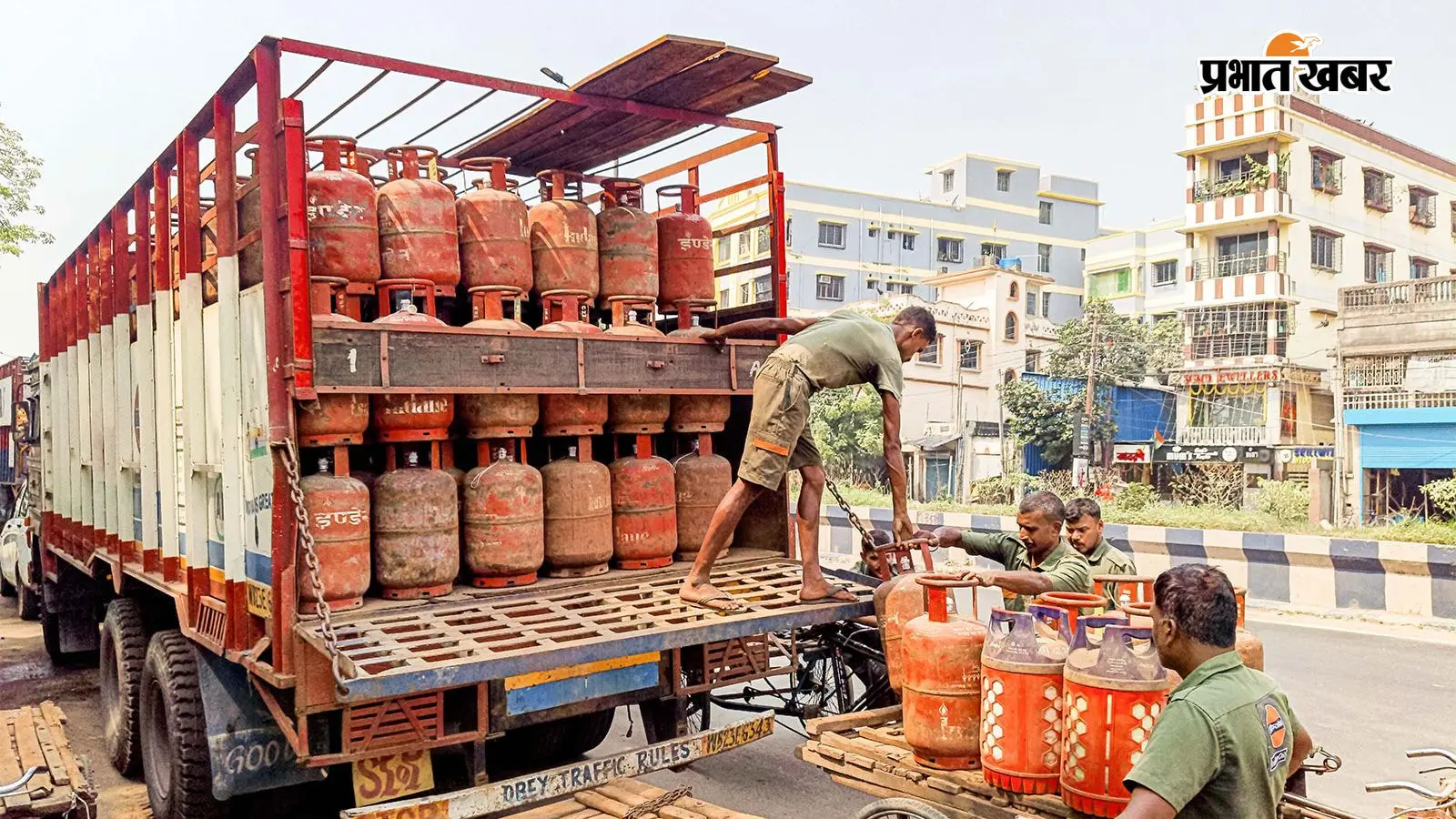 LPG सिलेंडर चाहिए तो आज ही करा लें e-KYC, 16 अगस्त के बाद बढ़ सकती है परेशानी