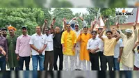 सारण : अमनौर में सैकड़ों श्रद्धालुओं ने निकाली कलश यात्रा, गूंजे हर-हर महादेव के जयकारे