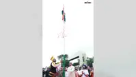देवघर एम्स में निदेशक डॉ. नितिन गंगने ने फहराया तिरंगा : ‘विकसित भारत’ का गूंजा संकल्प