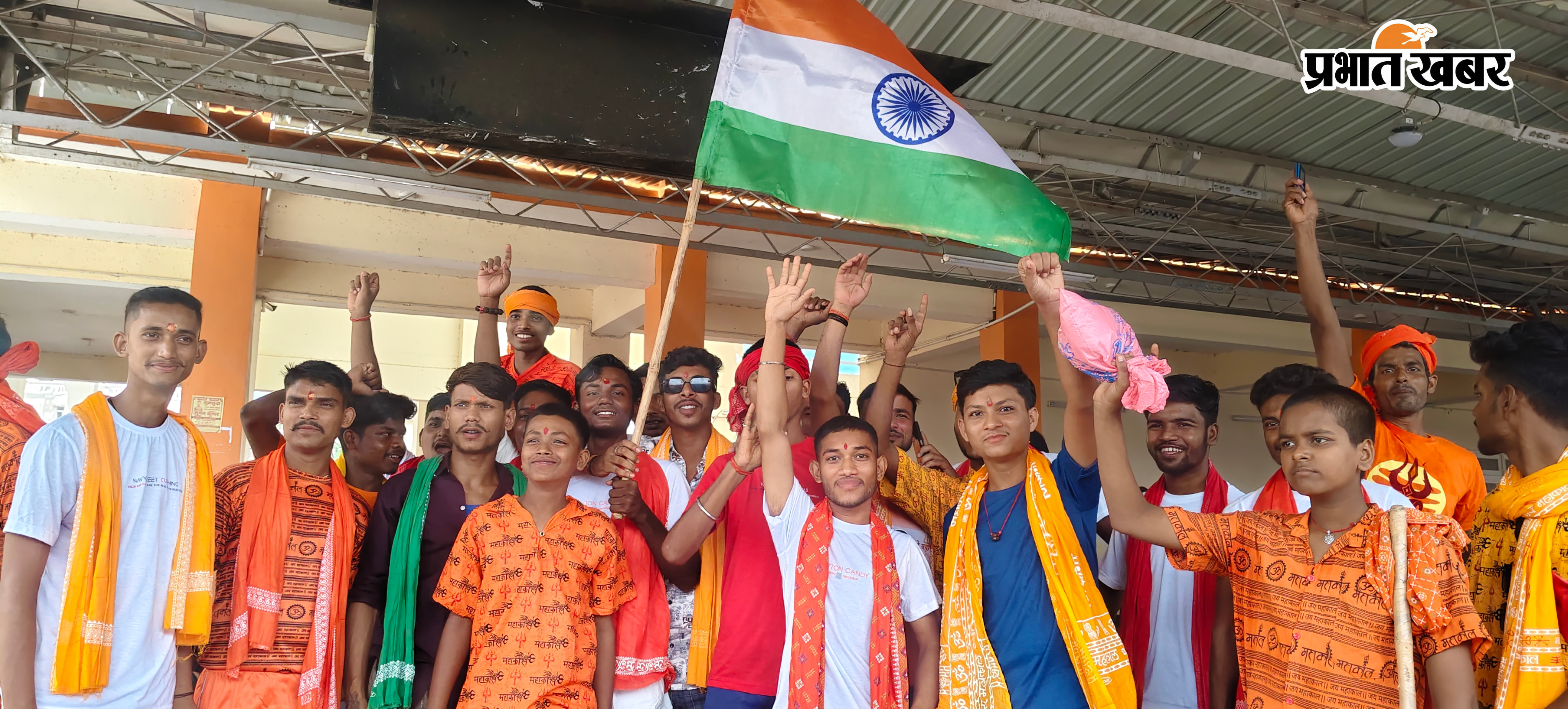 फोटो - सहरसा 41 - देशभक्ति और शिवभक्ति साथ - साथ, रेलखंड के कोपरिया स्टेशन का नजारा | Prabhat Khabar Network