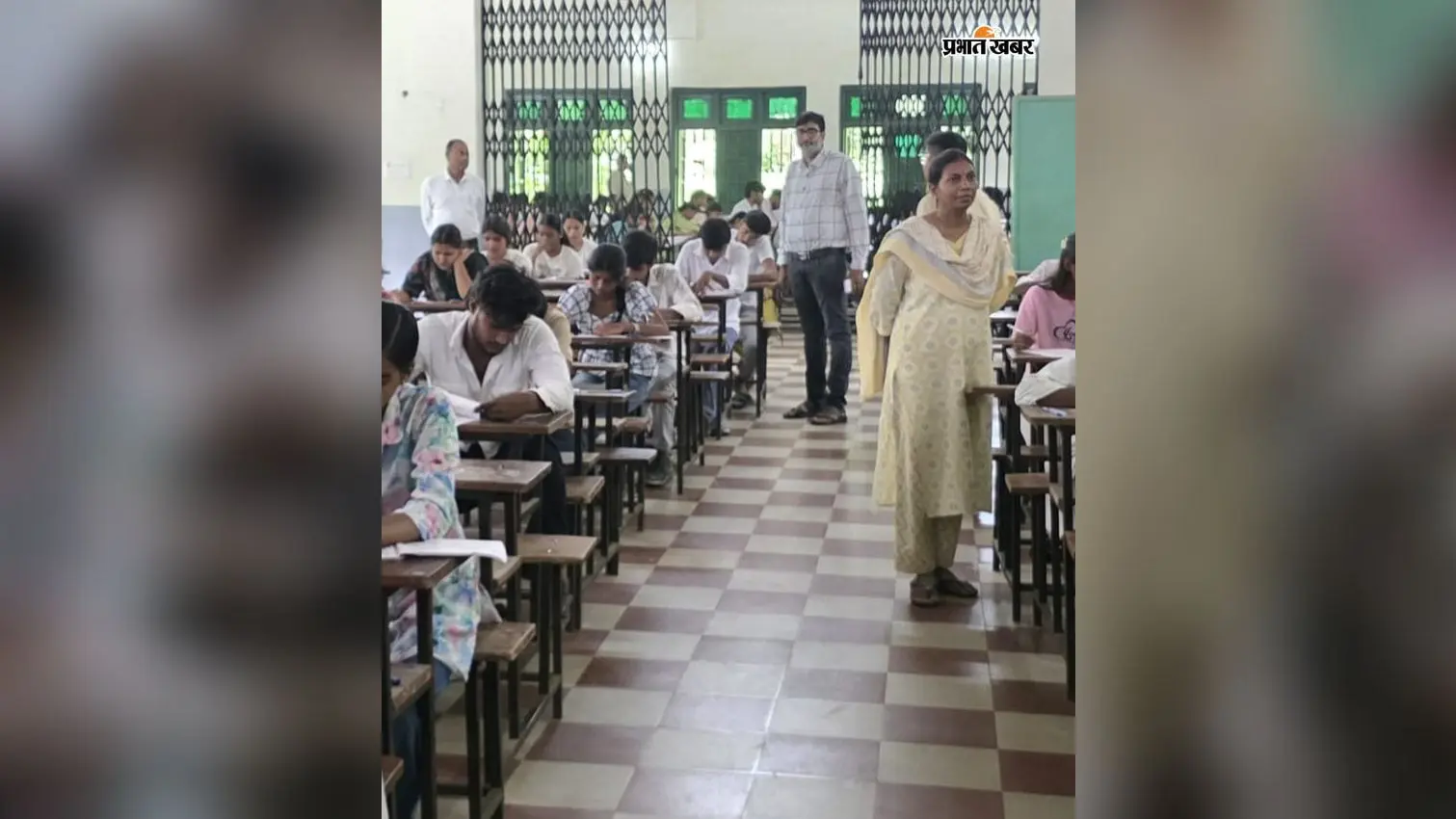 Palamu Nursing Exam: पलामू में 3 केंद्रों पर हुई बीएससी नर्सिंग परीक्षा, 1,493 अभ्यर्थियों ने दिया इम्तिहान