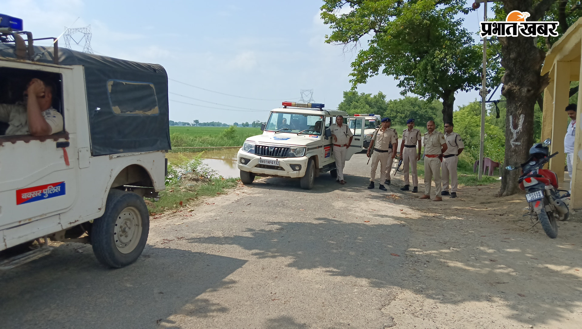 रोहतास और बक्सर बॉर्डर पर तैनात पुलिसकर्मी | Prabhat Khabar Network