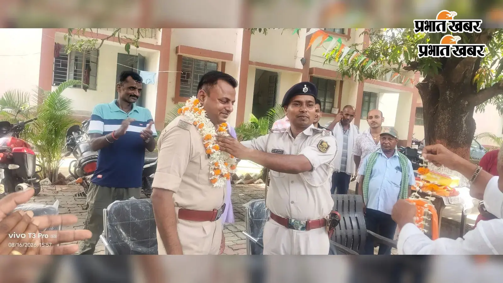 सिरदला थानाध्यक्ष सुरेन्द्र कुमार को भावभीनी विदाई, विनय कुमार चौरसिया ने संभाली कमान