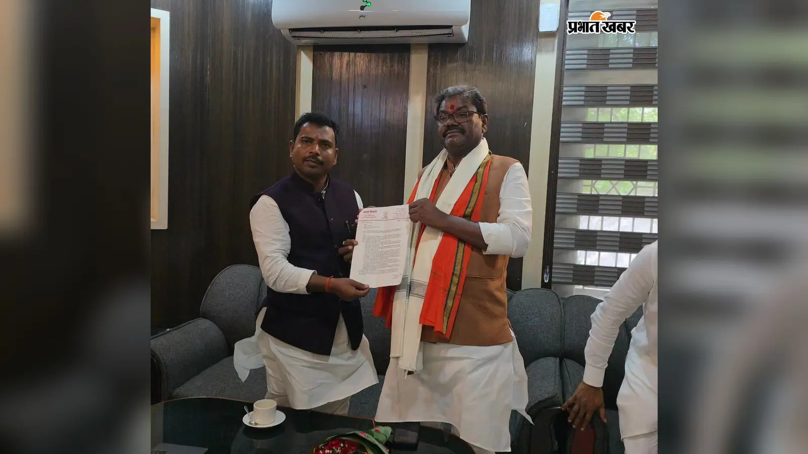 फारबिसगंज: सिमराहा मांस फैक्ट्री से फैल रहे प्रदूषण पर मंत्री से मिले विधायक, निष्पक्ष जांच व कार्रवाई की मांग