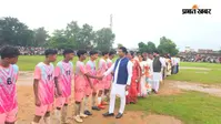 सिमडेगा के कैरबेड़ा में फुटबॉल और हॉकी टूर्नामेंट का फाइनल, पतराटोली और कोलबहार बने चैंपियन