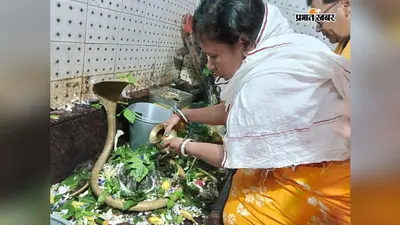 सावन की तीसरी सोमवारी पर शिवालयों में उमड़ी श्रद्धालुओं की भीड़