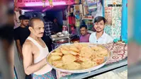 कटोरिया में सोमवारी पर बढ़ी फलाहारी जलेबी की मांग, 160 रुपये किलो तक पहुंचा भाव