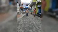बड़कागांव में विकास सेवा समिति ने निजी खर्च से कराई जर्जर सड़क की मरम्मत, सदस्यों ने किया श्रमदान