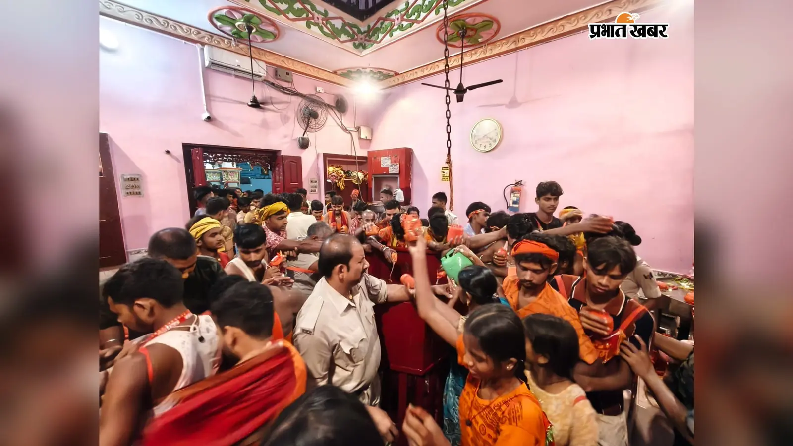 खुदनेश्वर धाम में तीसरी सोमवारी पर उमड़ा आस्था का जनसैलाब