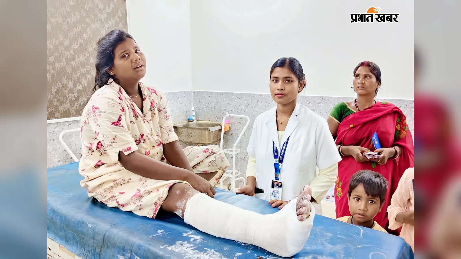 ट्यूशन जा रही छात्रा को अनियंत्रित कार ने मारी टक्कर, पैर की हड्डी टूटी