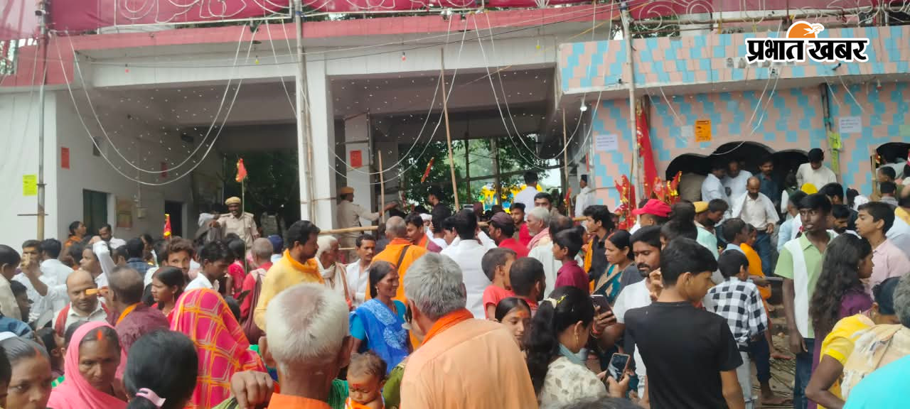 मेले में जुटी श्रद्धालुओं की भीड़ | Prabhat Khabar Network