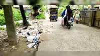 पौआखाली: सावन की सोमवारी पर फैली अव्यवस्था, कचरे के ढेर और दुर्गंध के बीच मंदिर जाने को मजबूर हुए श्रद्धालु