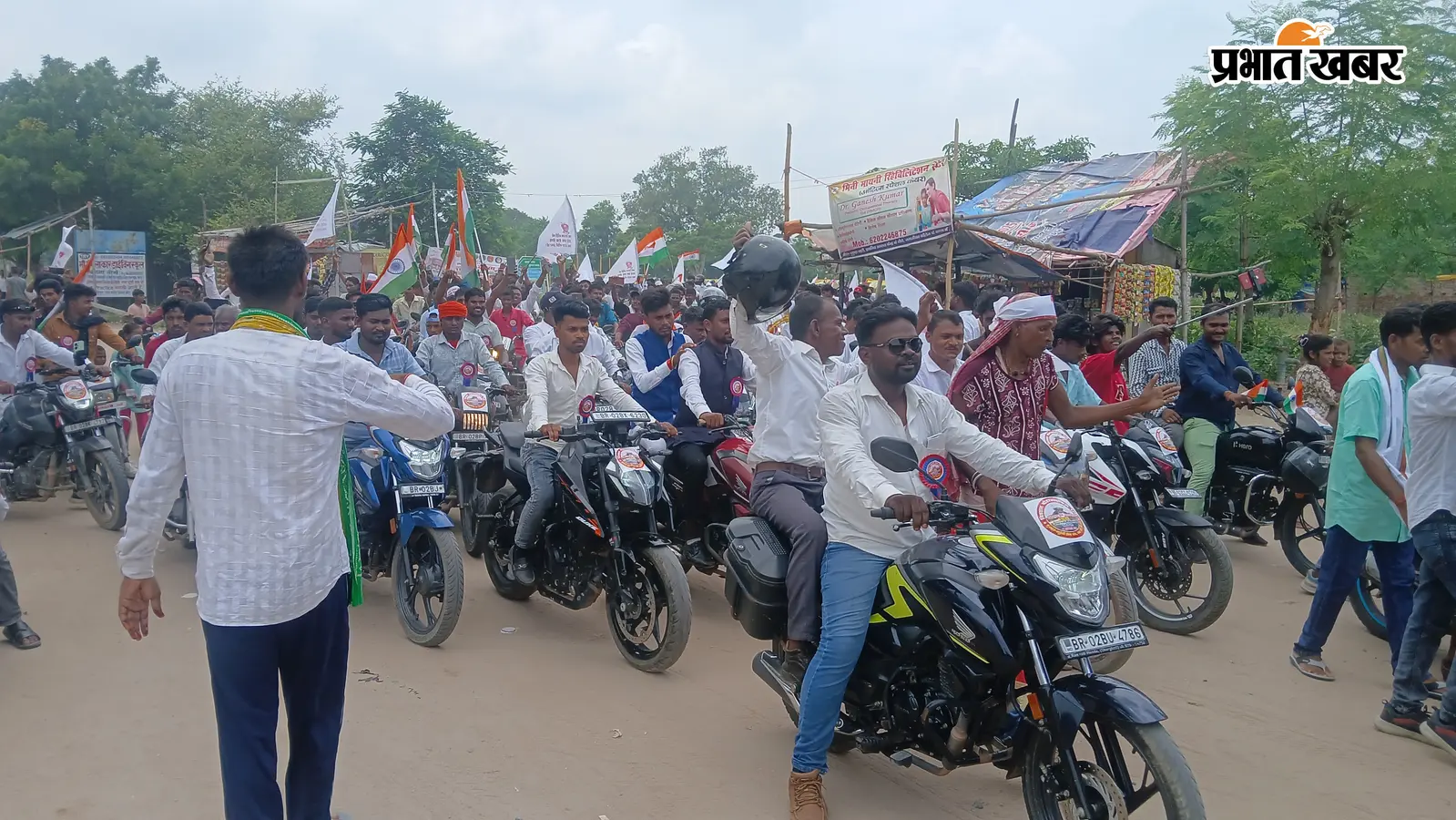 गया जी: 'माउंटेन मैन' दशरथ मांझी की 19वीं पुण्यतिथि पर मानपुर से गहलौर तक निकली बाइक रैली, भारत रत्न की उठी मांग
