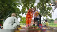 नाग पंचमी पर रोहतास के नाग देवता मंदिर में उमड़ी श्रद्धालुओं की भीड़, दूध और लावा चढ़ाकर की पूजा