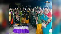 कैमूर में हरियाली तीज पर गुलजार वाटिका में सजा सावन का रंग, महिलाओं ने झूले और लोकगीतों के साथ मनाया उत्सव