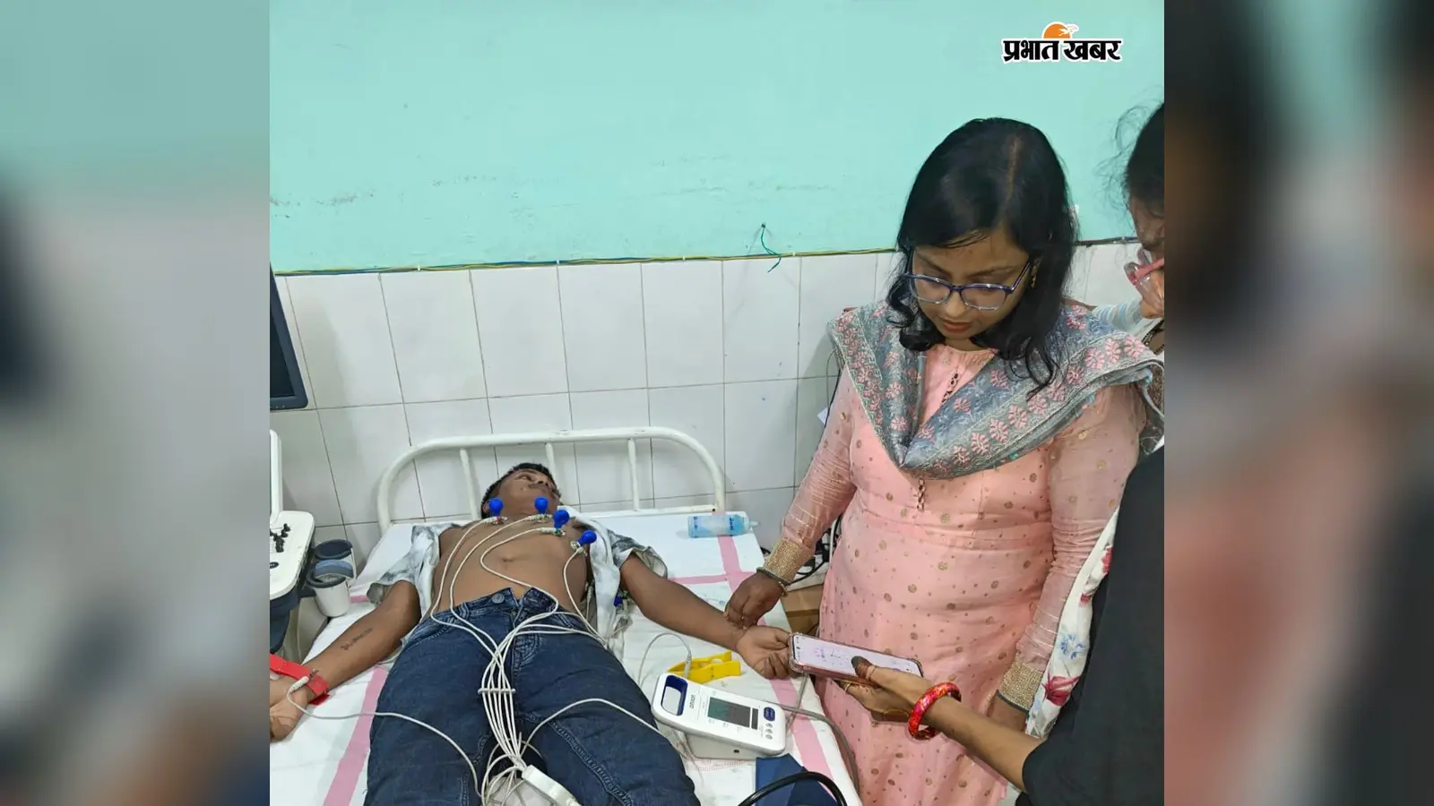 हाजीपुर : श्राद्ध भोज के बाद 12 लोगों की बिगड़ी तबीयत, महनार CHC में कराया भर्ती