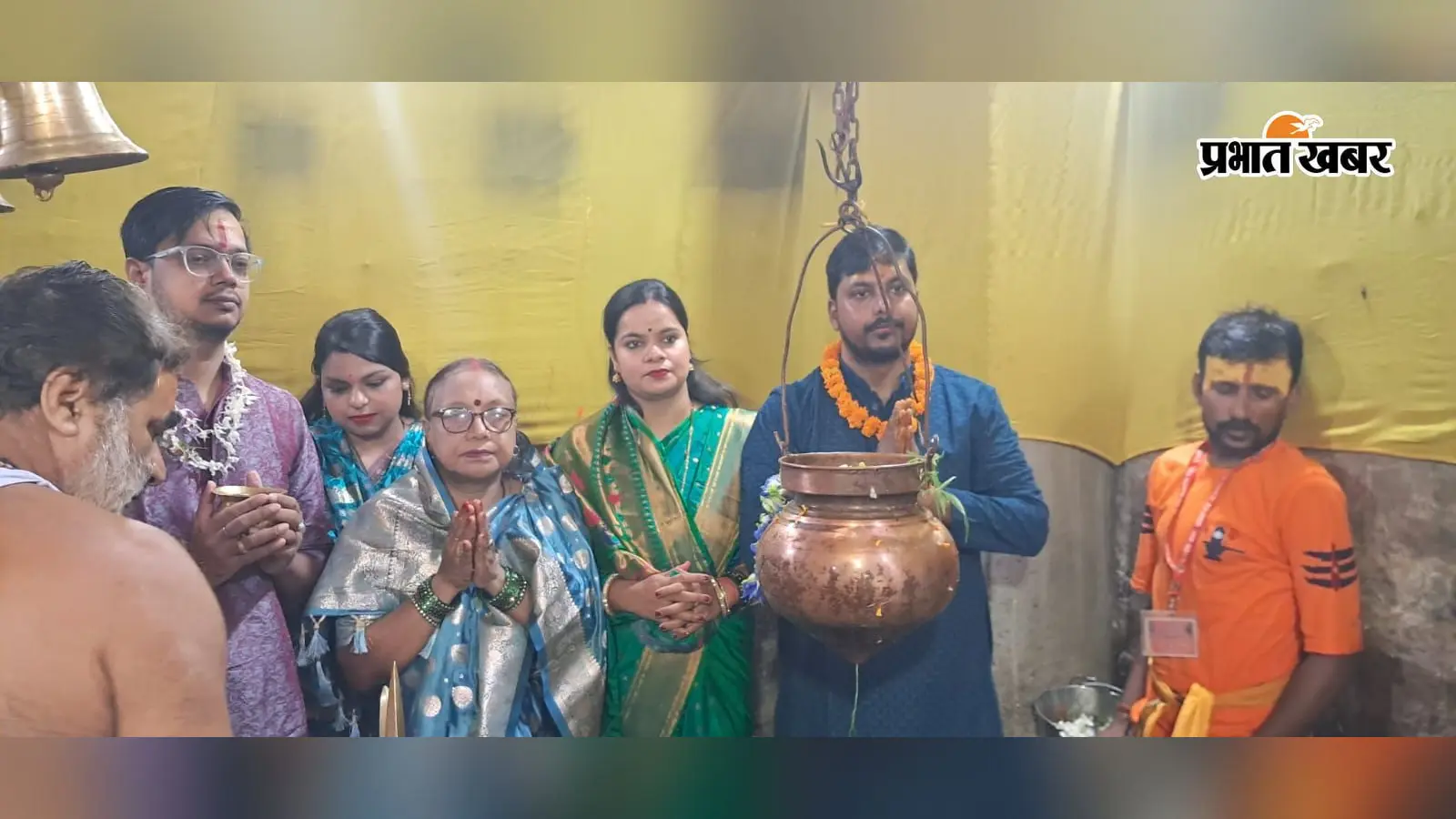 सावन के तीसरे सोमवार को शिवालयों में उमड़ा आस्था का सैलाब, नागेश्वरनाथ महादेव मंदिर में सुबह 4 बजे से लगी कतार
