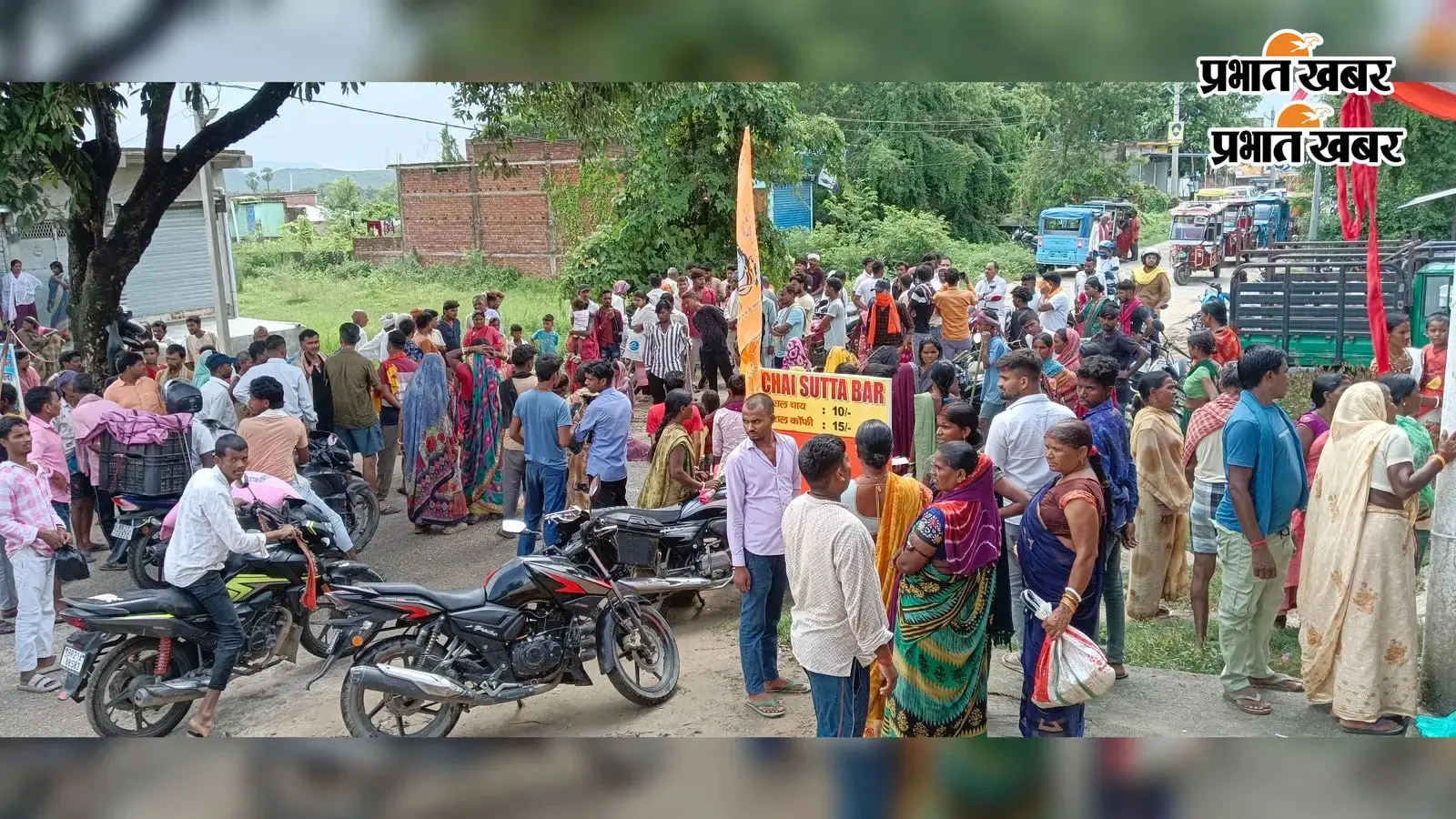 नवादा में निजी क्लीनिक में इलाज के दौरान युवक की मौत, गलत इलाज का आरोप, सड़क जाम