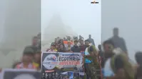 15 युवाओं ने झारखंड की सबसे ऊंची चोटी पर फहराया तिरंगा, इस तरह पूरी की यह कठिन चढ़ाई