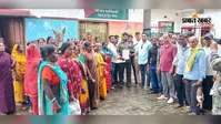 गोला में हाथियों का खौफ, ग्रामीणों ने मांगी 25 स्ट्रीट लाइट और 20 मशाल