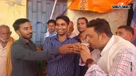 दो सूत्री मांगों को लेकर तीन दिनों से चल रहा आमरण अनशन समाप्त, प्रशासन ने दिया कार्रवाई का आश्वासन