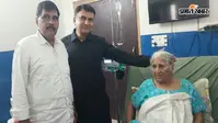 96 वर्ष की मां के कूल्हे का मेदिनीनगर में सफल ऑपरेशन, पटना-रांची छोड़ डॉ राहुल पर जताया भरोसा
