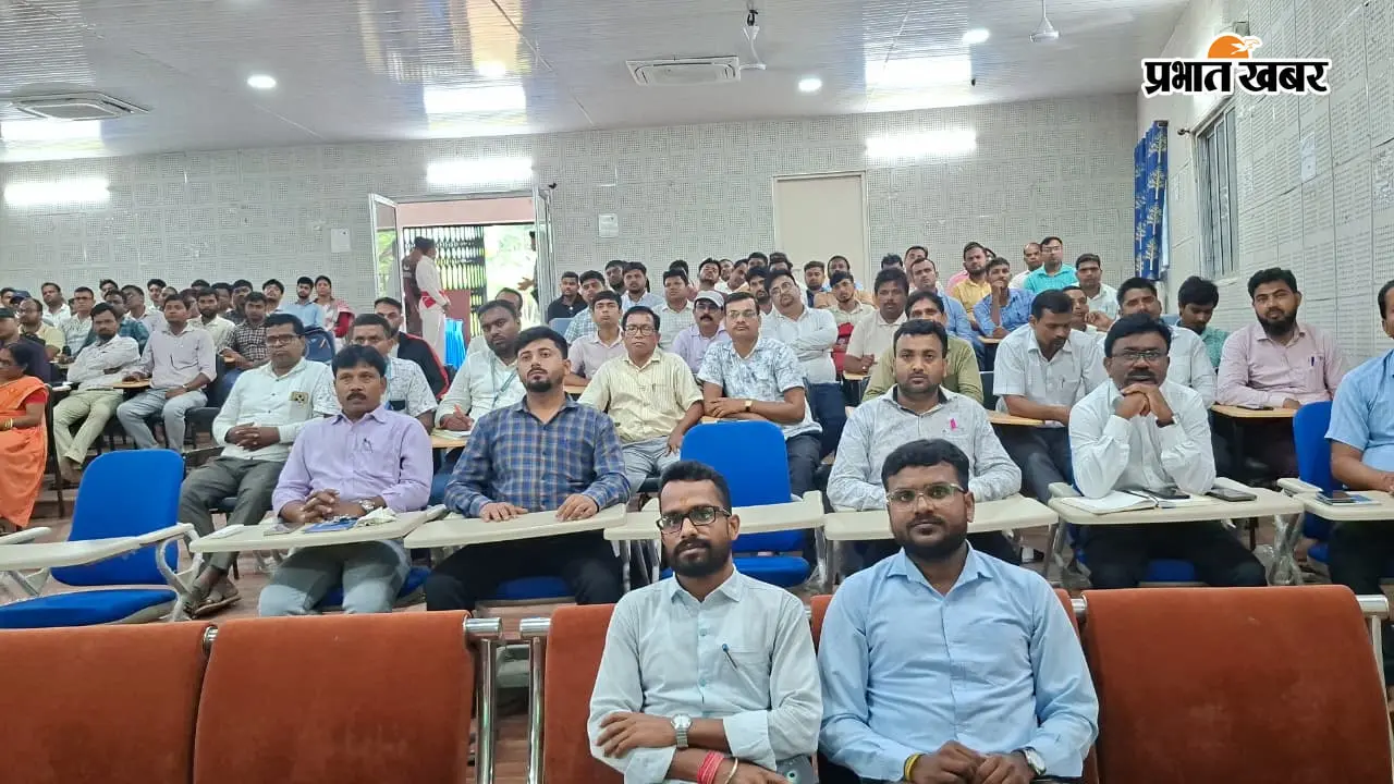 गणित-विज्ञान का डर होगा दूर! जामताड़ा में डिजिटल क्लास से सुधरेंगे रिजल्ट