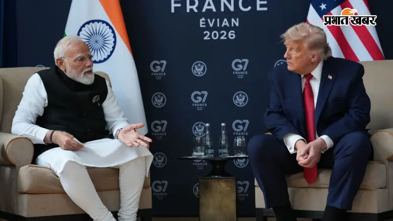पीएम मोदी और डोनाल्ड ट्रंप बात करते हुए, फोटो पीटीआई