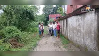 सुपौल में 500 मीटर सड़क बारिश में बन जाती है दलदल, युवा कांग्रेस नेता ने डीएम को सौंपा दो सूत्री मांगपत्र
