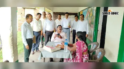 धनबाद में SIR कार्यों का जायजा लेने पहुंचे के रवि कुमार, बाघमारा ERO को शो-कॉज