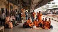 जमालपुर रेलखंड पर पांच ट्रेनें घंटों लेट, रक्सौल-देवघर मेला स्पेशल 7 घंटे विलंब, यात्रियों की बढ़ी परेशानी